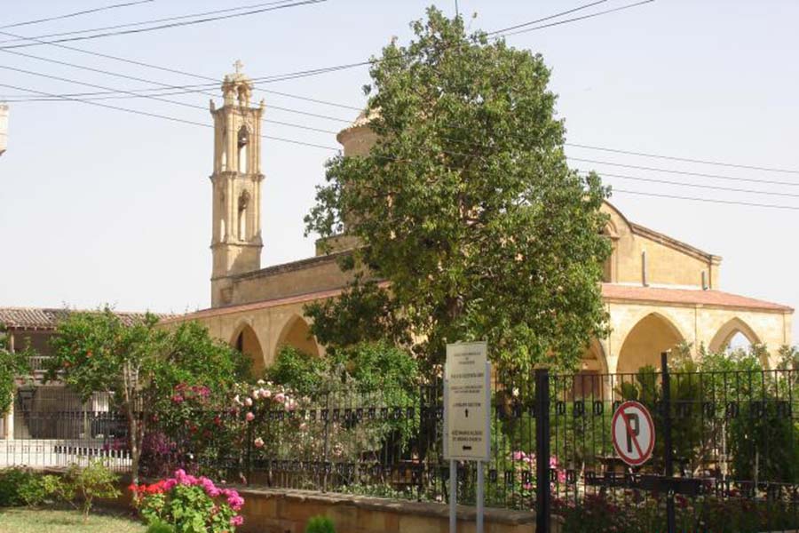 Agios Ioannis Church and Icon Museum