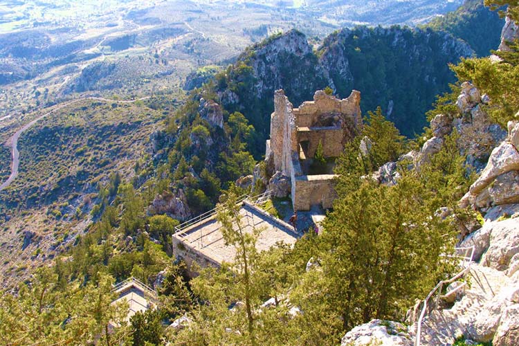 Buffavento Castle